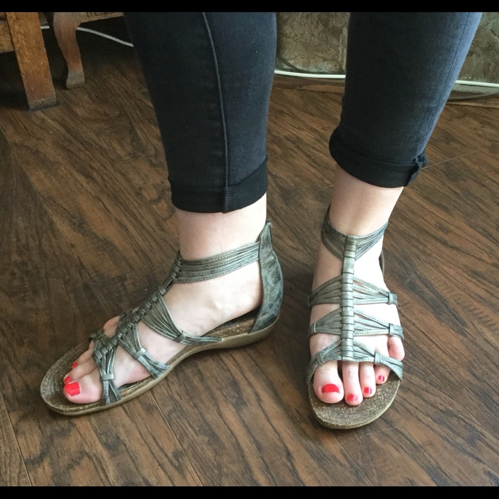 RUFF HEWN OZZY GLADIATOR SANDALS